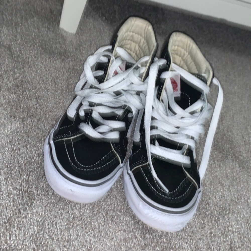 black high top vans